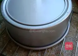 Microwave Illustration of how to make chiffon cake 15