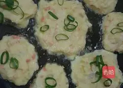 Illustration of how to make potato pancakes 6