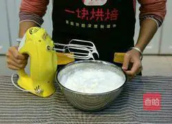 Christmas Snowman Cake Roll Recipe Illustration 8