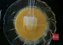 Illustration of how to make small cupcakes 4