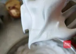 Chiffon Cake Recipe Illustration 7