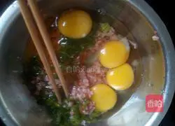 Illustration of how to make bacon and egg pancakes 2