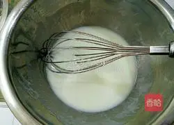 Illustration of how to make raisin cake roll 4