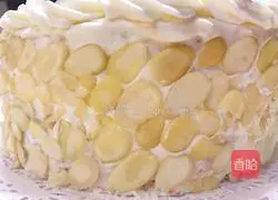 Illustration of how to make cream fruit cake 8