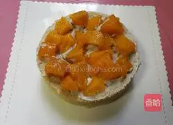 Oreo Salted Cream Drip Cake Recipe Illustration 12