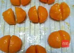 Illustration of how to make egg yolk cake 11