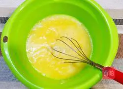 Hong Kong Illustration of how to make egg waffles 1