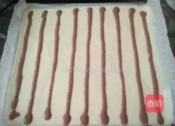 Illustration of how to make latte art chiffon cake (baking pan method) 17