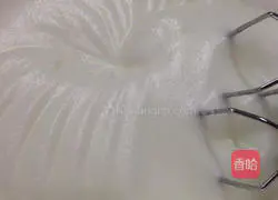 Passion Illustration of how to make chiffon cake 8