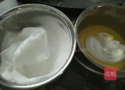 Latte art chiffon cake (baking pan method) illustration 11