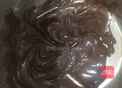 Illustration of how to make pattern cake rolls 14