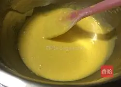 Illustration of how to make original chiffon cake cup 4