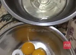 Illustration of how to make chiffon cake 8