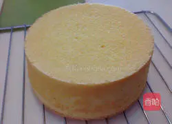 Illustration of how to make chiffon cake 10