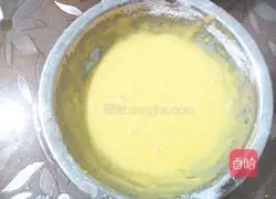 Illustration of how to make chiffon cake 4