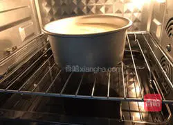 The [Japanese-style light cheesecake] was a success in one bite.Illustration of how to make a chef machine 8