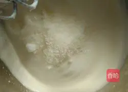 Illustration of how to make chiffon cake 12