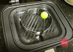 Illustration of how to make grape milk pancakes (round) 11