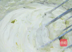 Illustration 4 of how to make the popular Korean strawberry cake roll 