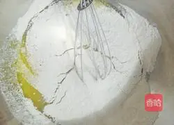 Illustration of how to make chiffon cake 11