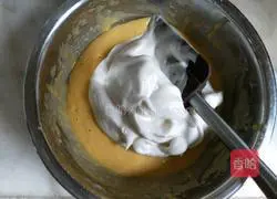 Fluff Caramel Savarin Chiffon Cake Recipe Illustration 10