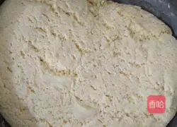 Illustration of how to make cornmeal dough pancakes 1