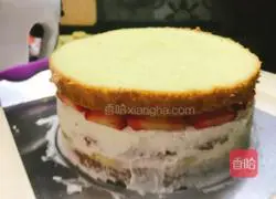 Illustration of how to make cream fruit cake 7