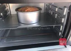 Illustration of how to make chiffon cake 9