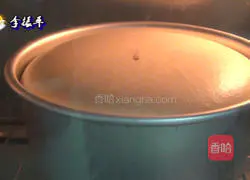 Illustration of how to make 8-inch chiffon cake 10