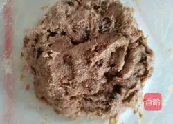 Illustration of how to make fresh meat crispy cake 4