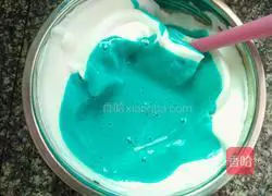 Illustration of how to make meat floss cake rolls 11