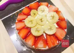 Illustration of how to make cream fruit cake 6