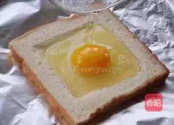 ·Cheese and Egg Toast·Recipe Illustration 3