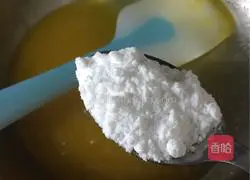 Illustration of how to make tiramisu without whipping cream 4