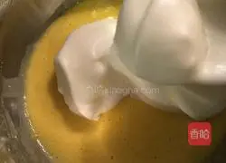 Illustration of making jam cake roll 9