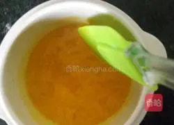 Illustration of how to make six-inch perfect non-sweet chiffon cake 4