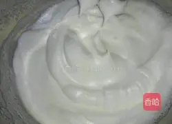 Illustration of how to make chiffon cake 9