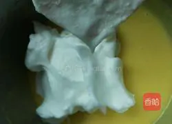 Illustration of how to make chiffon cake (eight inches) 11