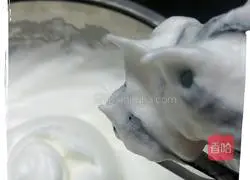 Illustration of how to make chiffon cake (seven-inch and eight-inch) 6