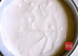 Illustration of how to make chiffon cake 12