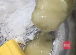 Illustration of how to make tiramisu without whipping cream 2