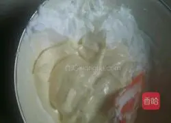 Illustration of how to make chiffon cake 11