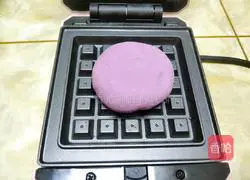 Purple Potato Bean Paste Mochi Waffles Illustration of practice 12