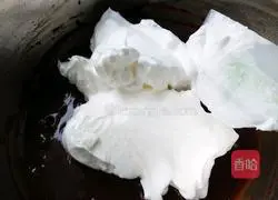 Chocolate Chiffon Cake Recipe Illustration 10