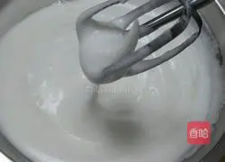 Chiffon Cake Recipe Illustration 5