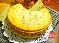 Banana Chiffon Cake Recipe Illustration 12