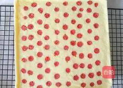 Illustration of how to make polka dot cake rolls 14