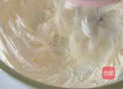 Illustration of how to make fig-filled pound cake 3