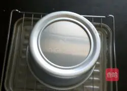 Illustration of how to make chiffon cake 9