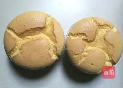 Oreo Salted Cream Drip Cake Recipe Illustration 9